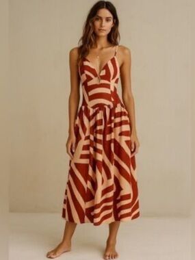 New! Mon Renn Spaghetti Strap Midi Dress